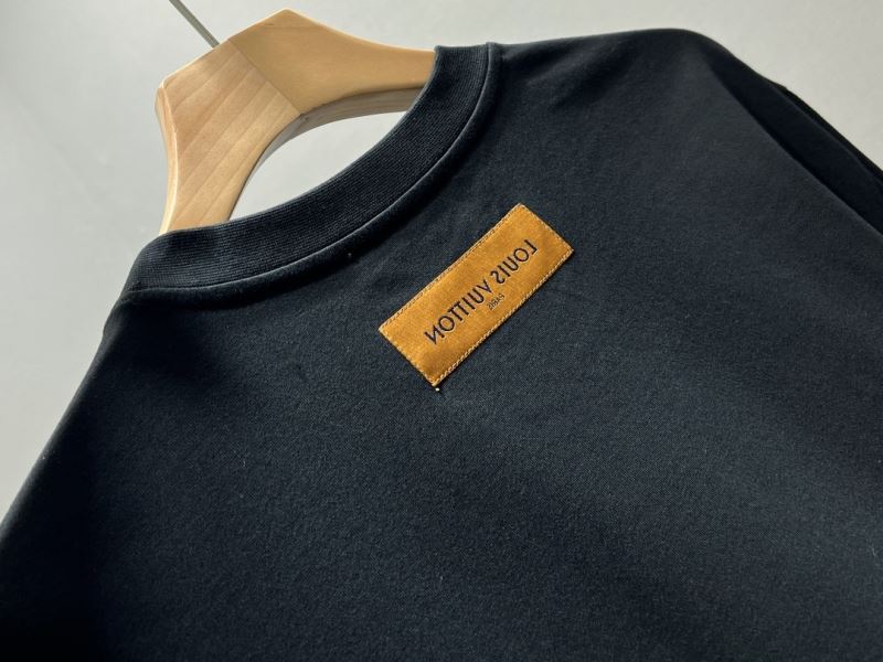 Unclassified Brand T-Shirts